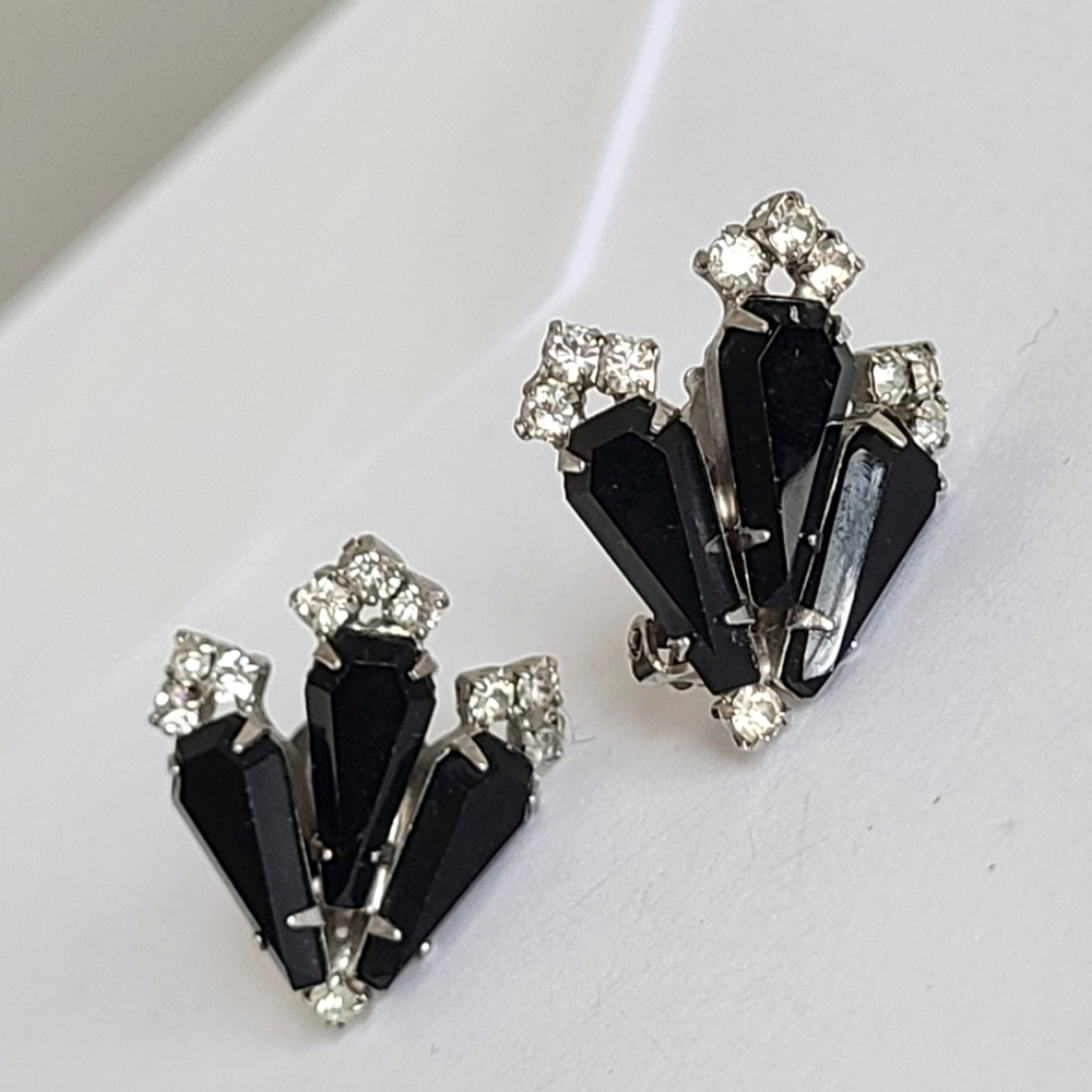 Vintage Silver Tone Black Clear Crystal Rhinestone Chunky Clip On Earrings
